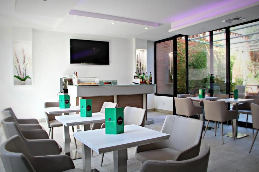 Hotel Executive