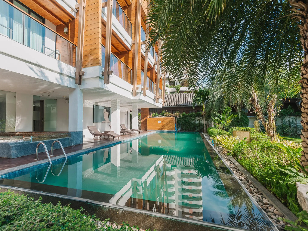 B2 Riverside Premier Resort