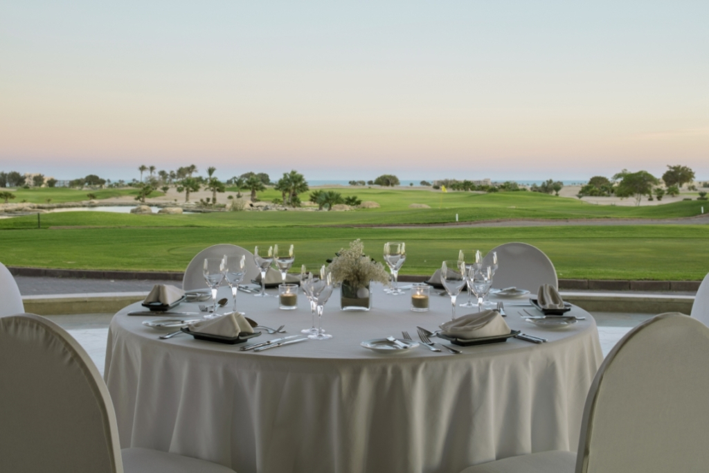 Golf Hotel