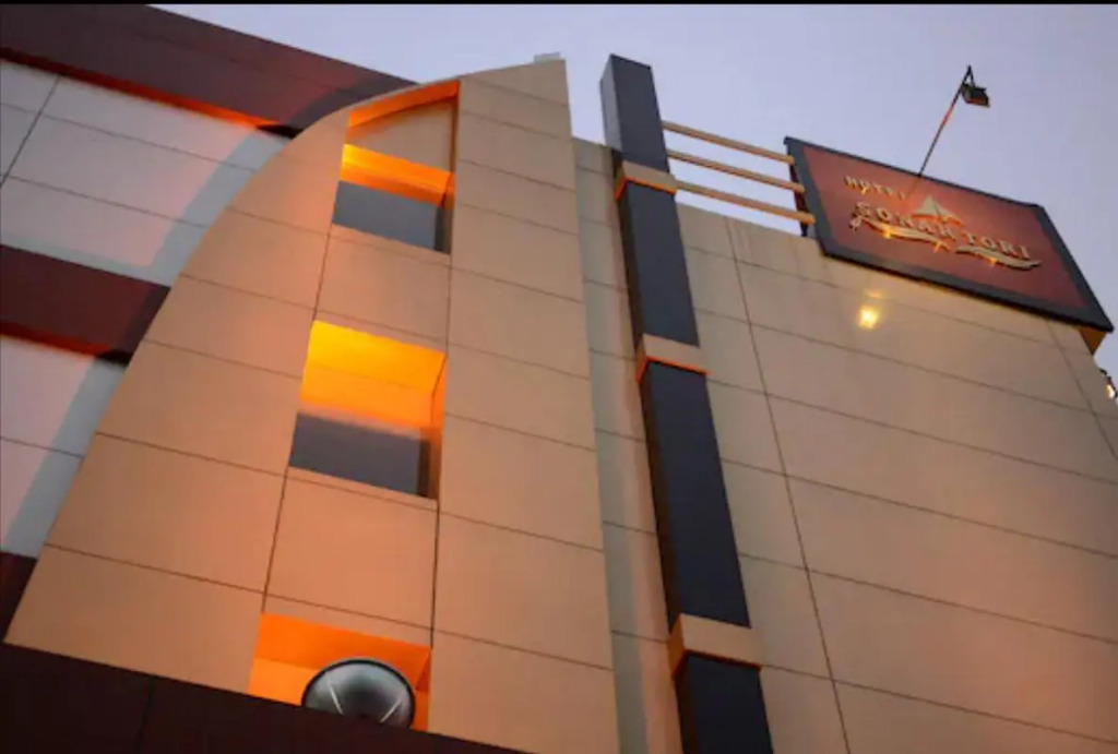 hotel Sonar Tori