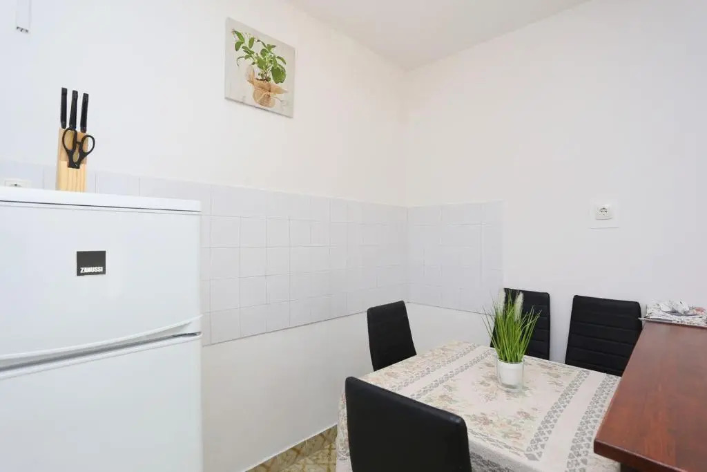 Apartment Riva 1001