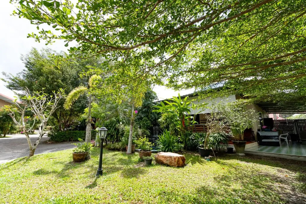 Ban Suan Chomdao Resort by ZUZU