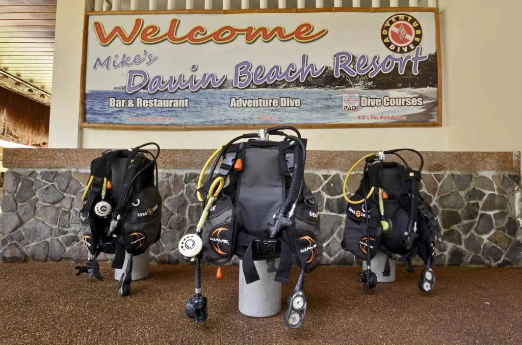 Mikes Dauin Dive Resort