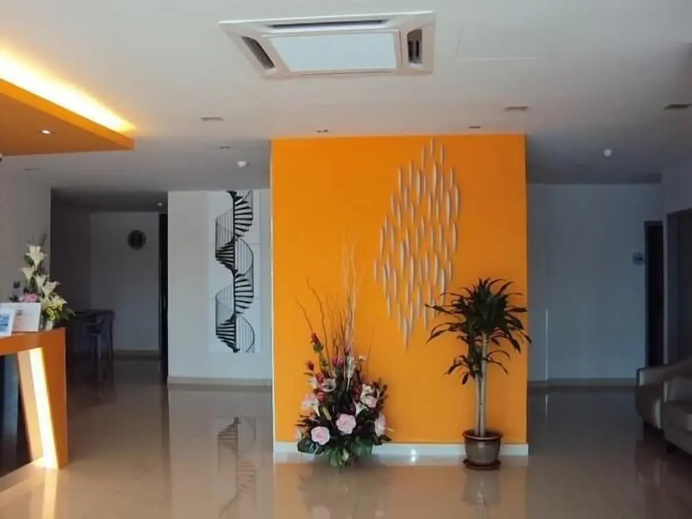 GM City Hotel