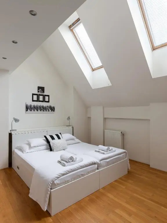 Apartment Penthouse Festina Lente