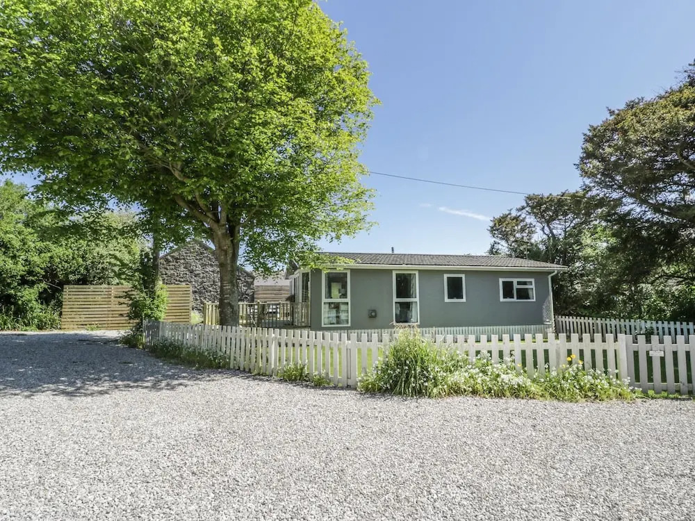 Orchard Lodge