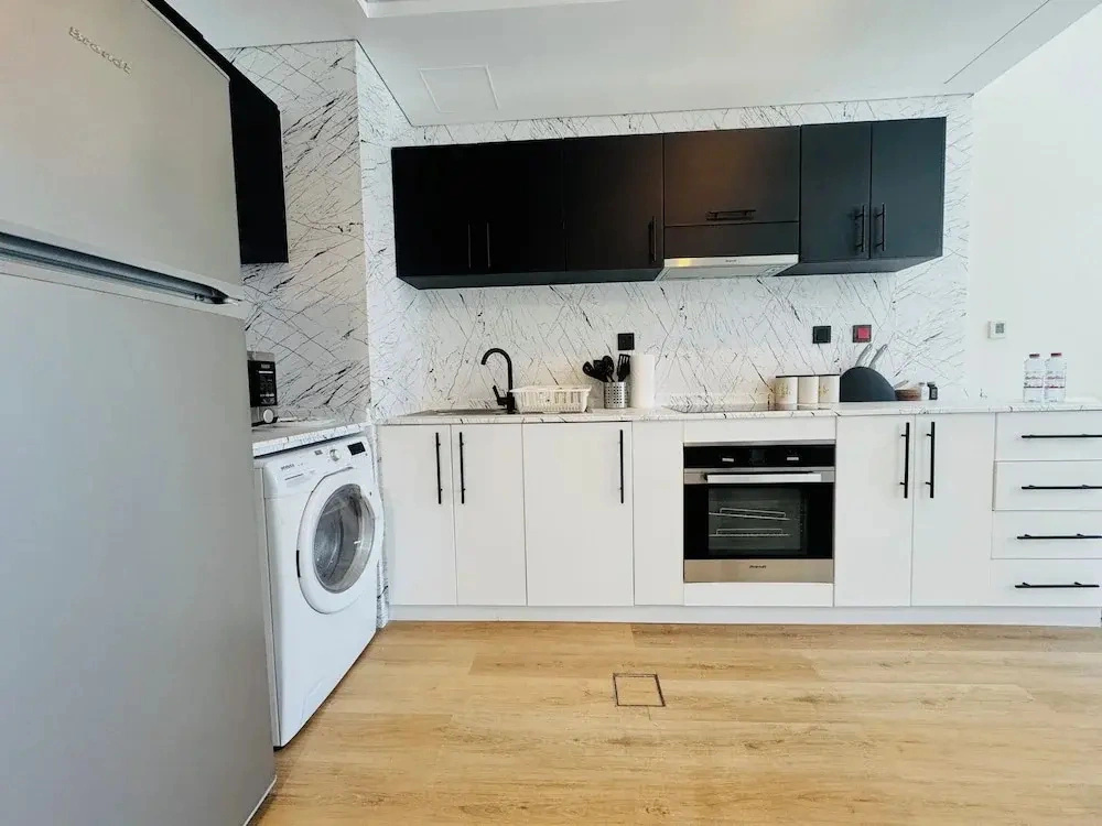 Venduras Bright 1BR in Heart of Marina