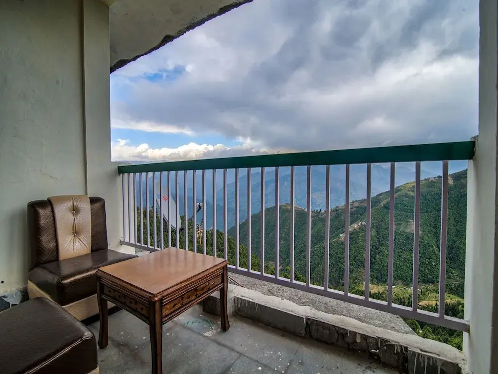OYO 13272 Hotel Country Resort
