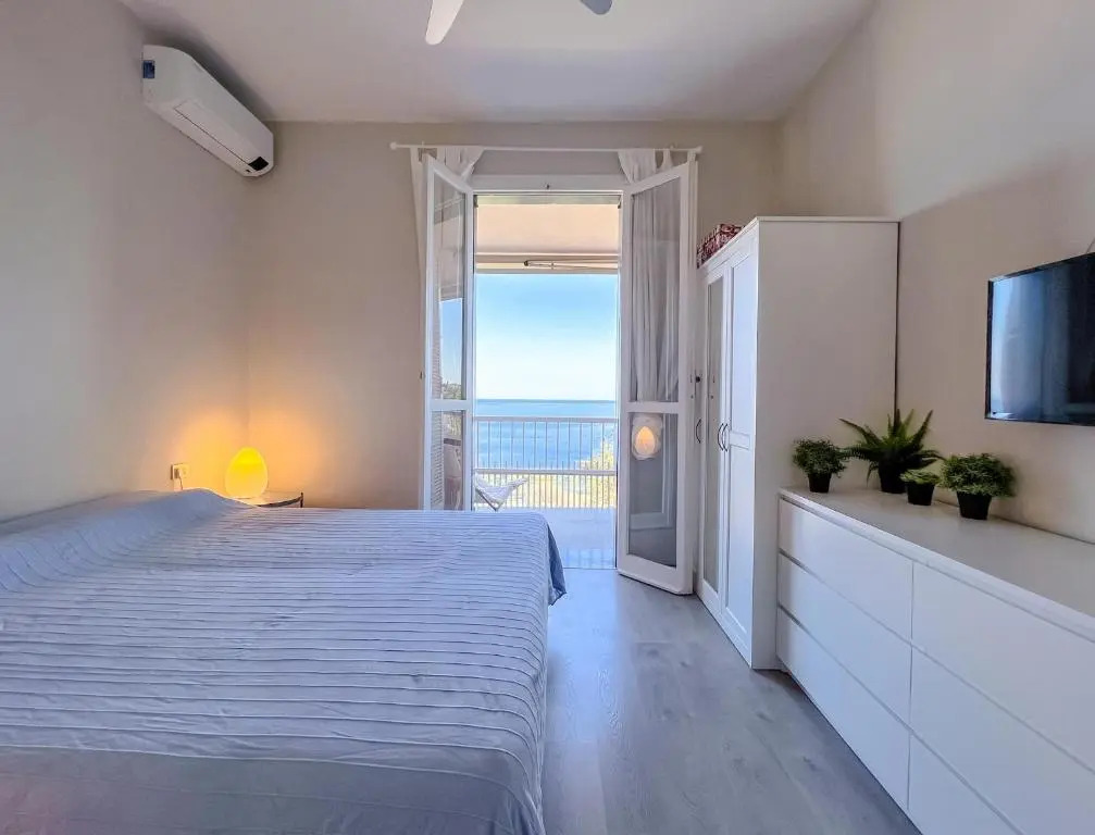 Fantastico Appartamento Con Vista Mare In Pineta