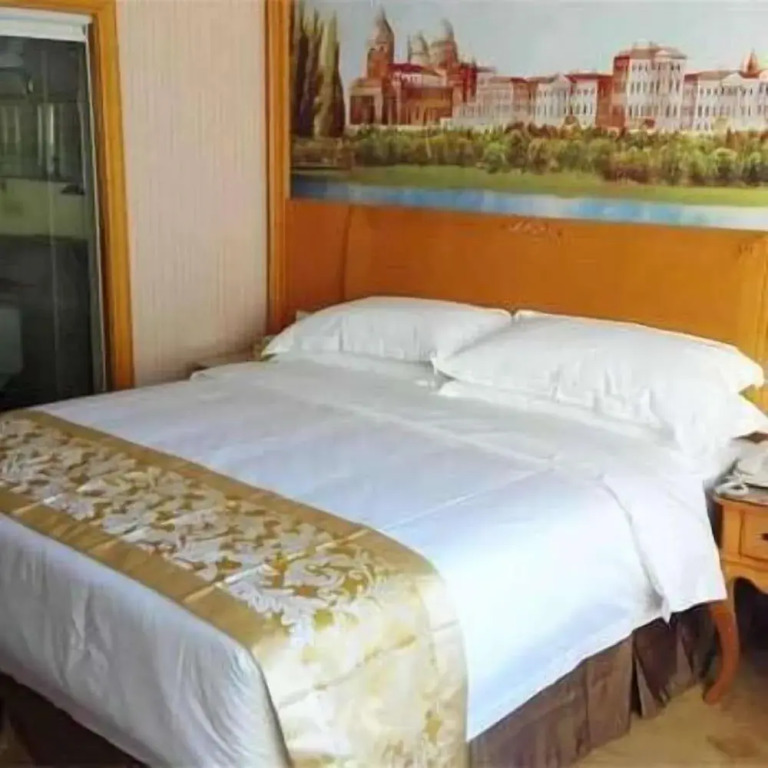 Vienna International Hotel Zhuhai Golden Phoenix