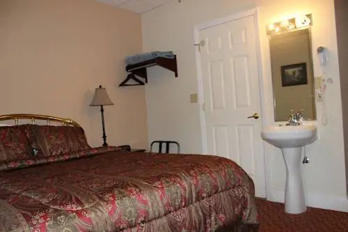 Ruebel Hotel