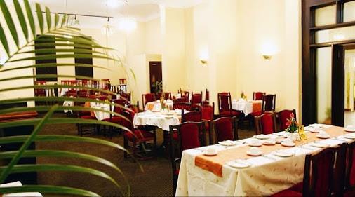New Ambassador Hotel