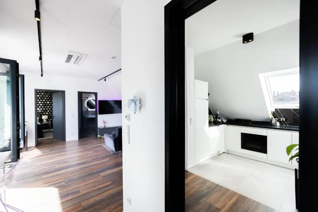 THE Penthouse at Eco Smart Apartments