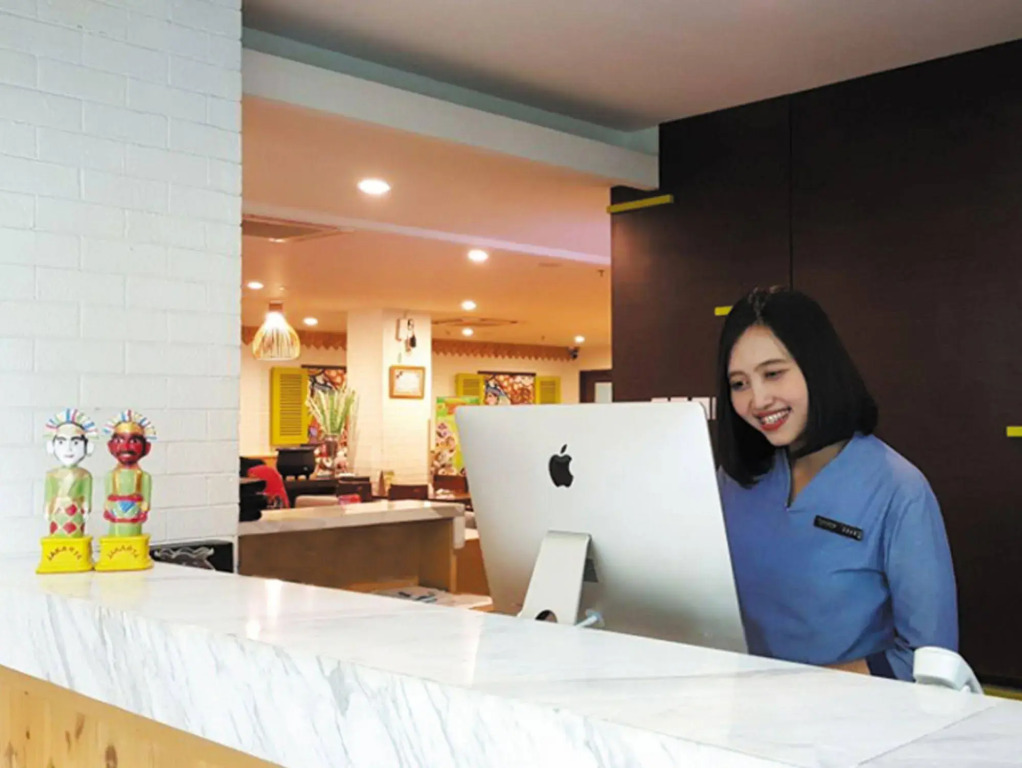MaxoneHotels at Kramat