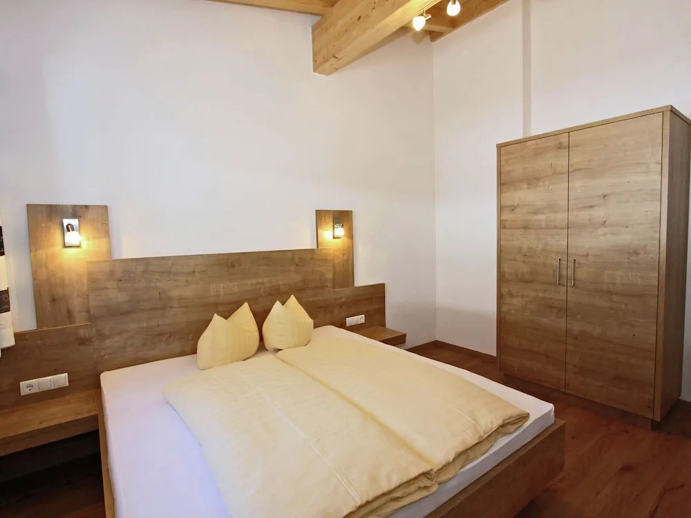 Relaxing Apartment for Families in Umhausen Near City Centre