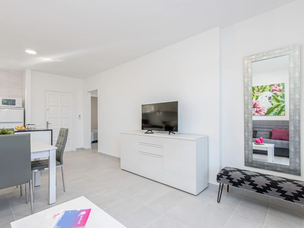 Spacious Apartment in Empuriabrava With Private Garden