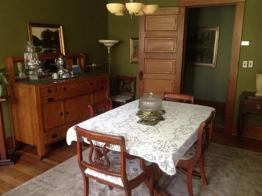 Delano Bed and Breakfast