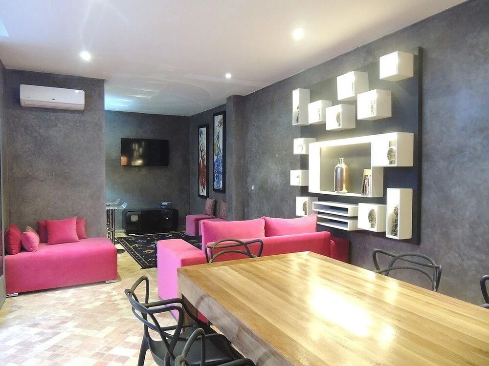 Riad Bulle DOr  Spa