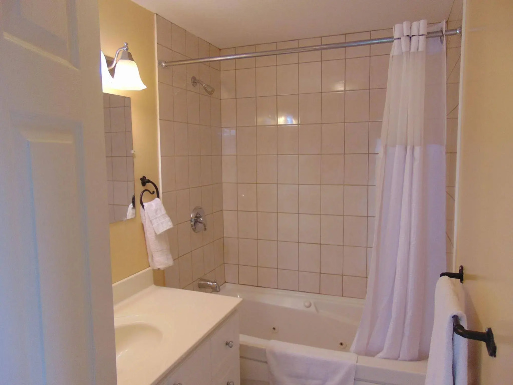 Downtown Executive Suites - Queens Road