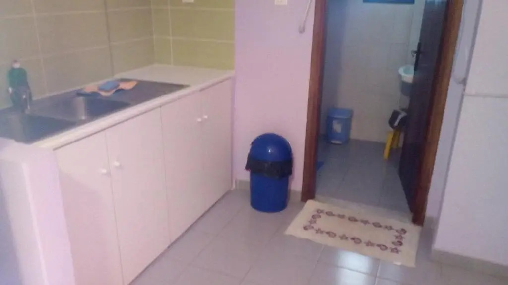 Manos Apartments