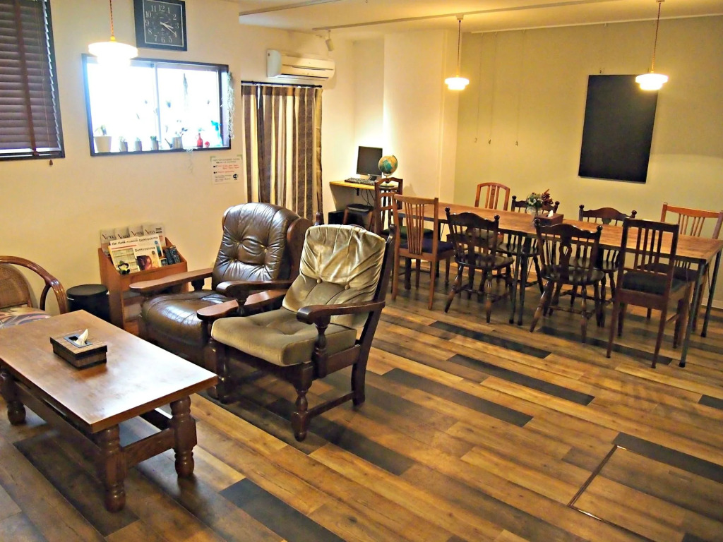 J-Hoppers Hiroshima Guesthouse