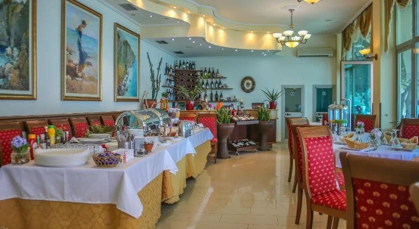 Hotel Liro