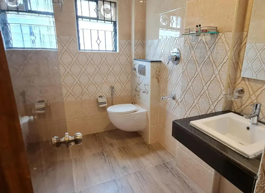 Al Noor Palace Business Class Hotel