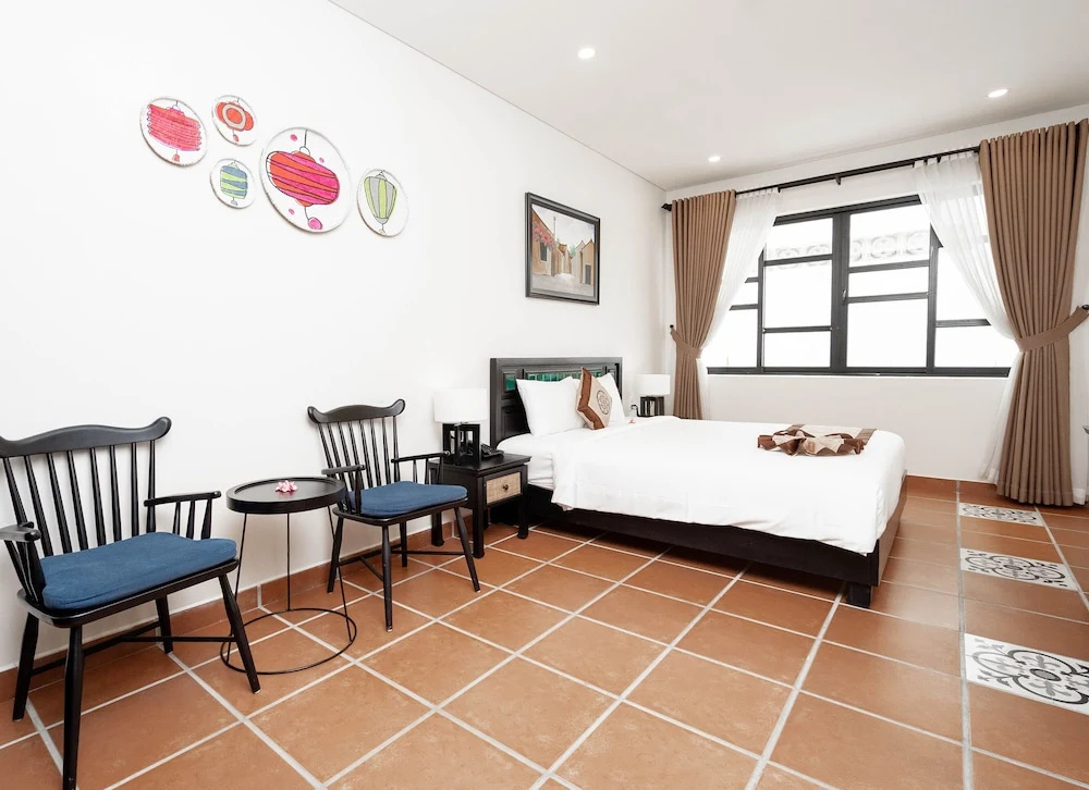 Hoi An Town Home Resort