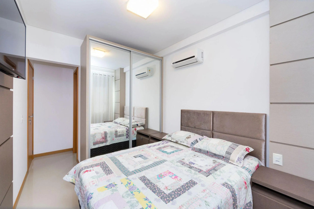 Aluguel Apartamento 2 quartos com 1 suíte Centro Bombinhas SC