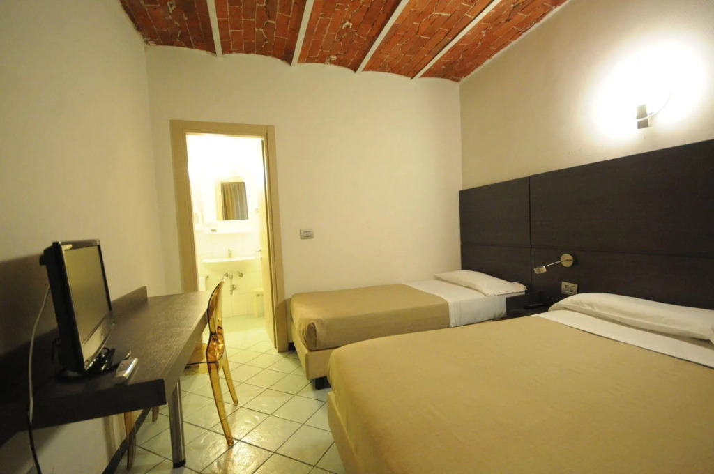 Hotel Tirreno