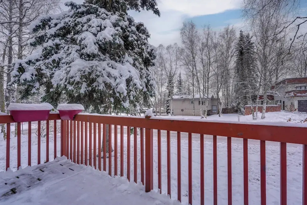 Heart of Anchorage! Home Near Shops & Eats