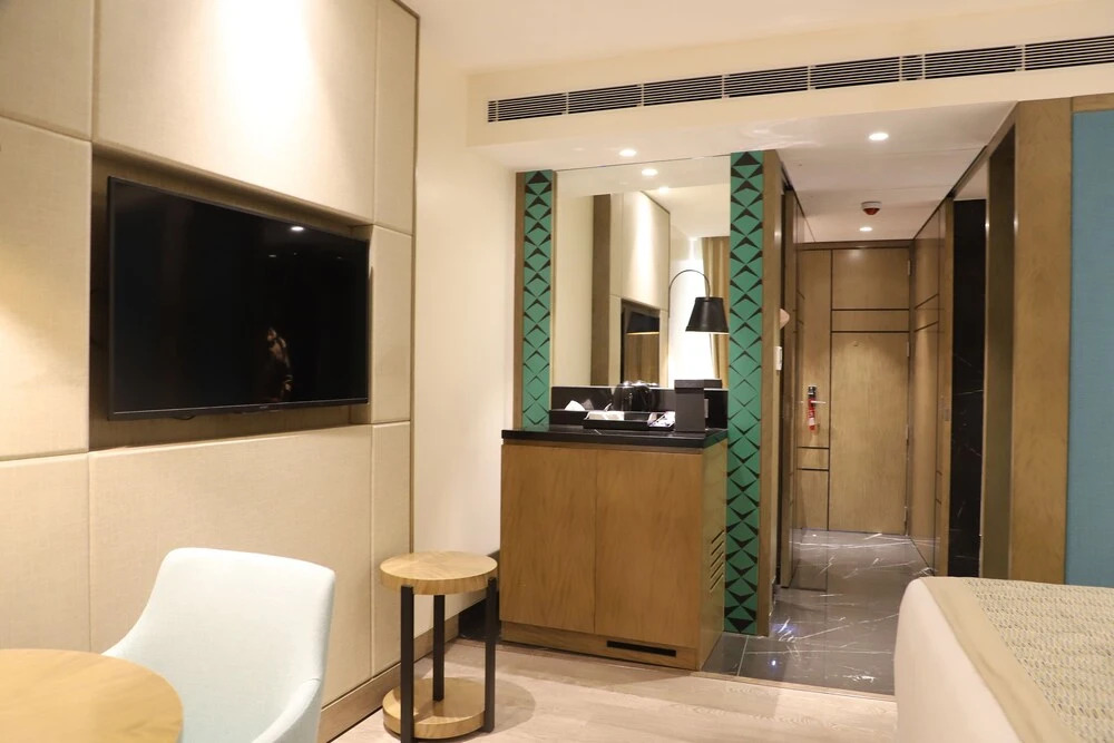 The Cruze Premium Boutique Hotel