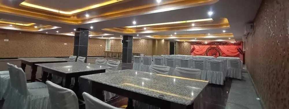 Hotel Rajwada Palace