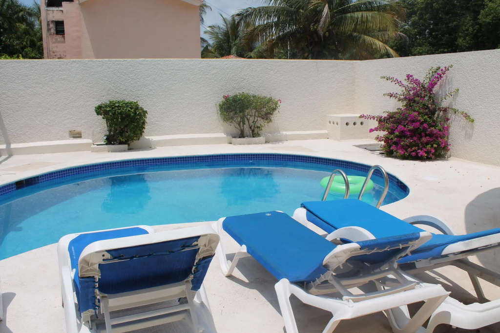 Aquatech Villas DeRosa Resort