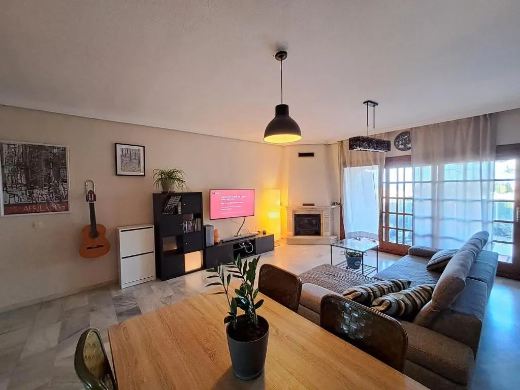 Wave House. Terrace, BBQ,piscina,800mt to beach