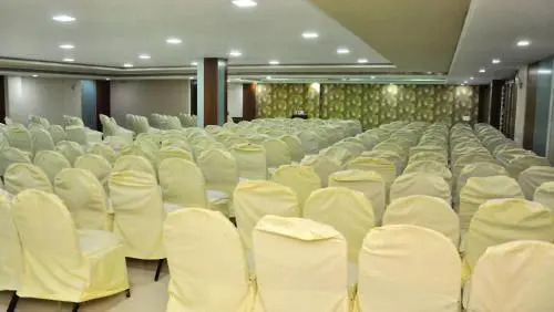 Hotel Mayura A/C
