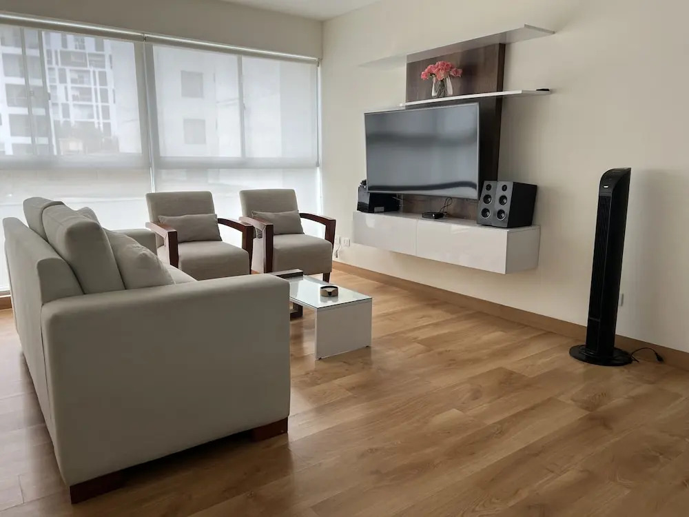 Miraflores 1 or 2 Bedroom Executive Apartment.