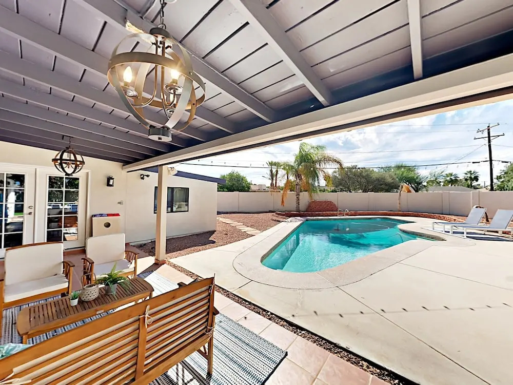 8501 E Mariposa Home 3 Bedrooms 3 Bathrooms Home