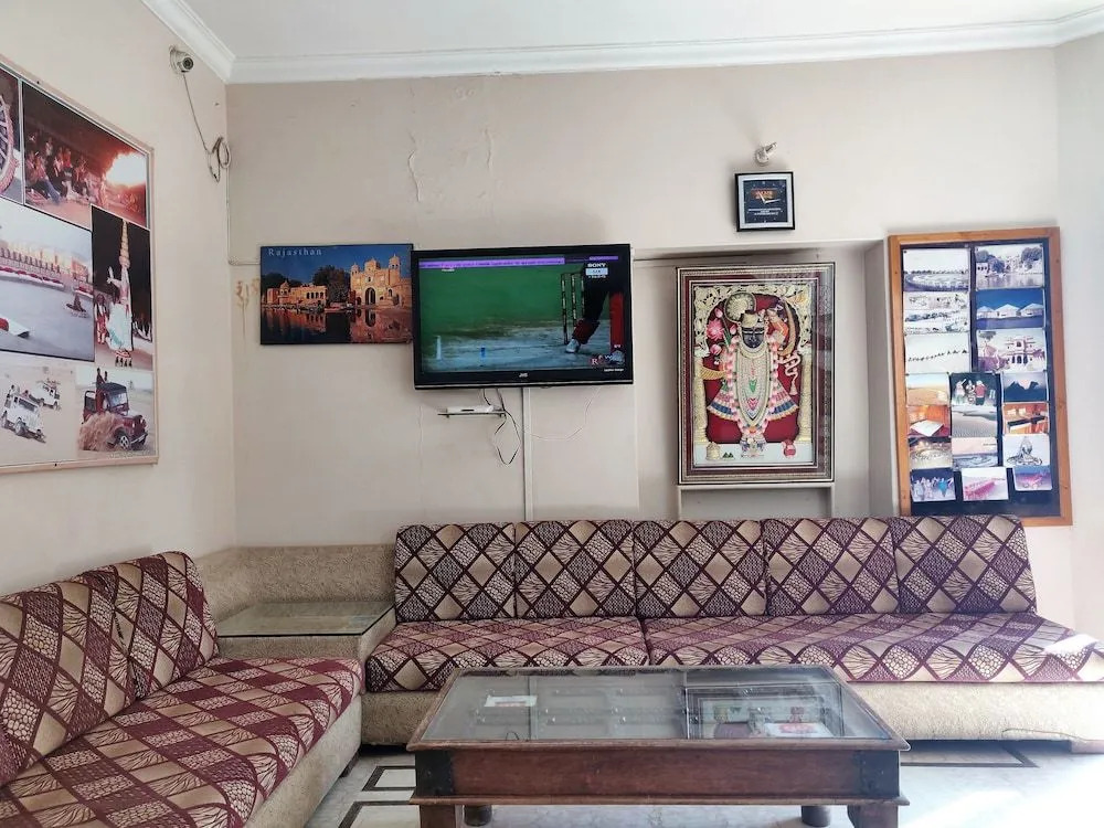 Hotel Jasmeet Palace