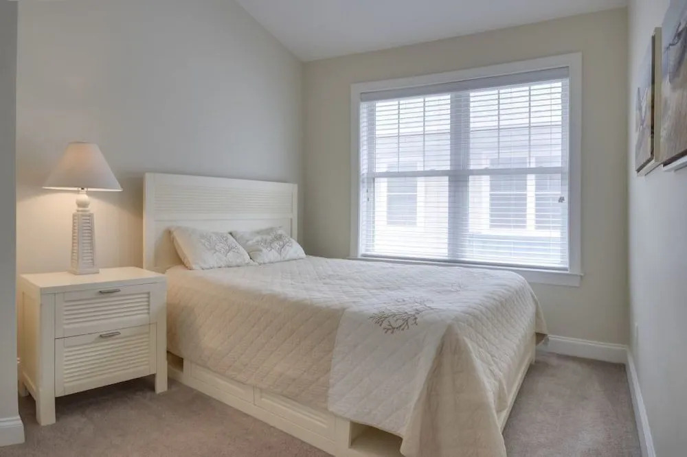 1602 Sunburst 110 - 3 Br Home