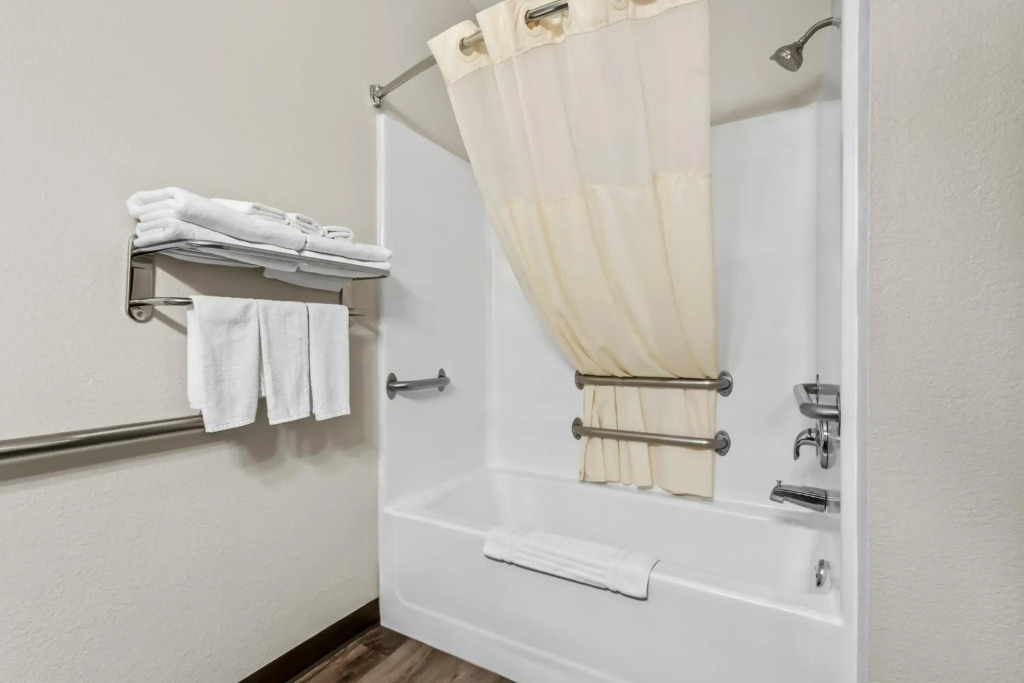 Quality Inn Brookings-University