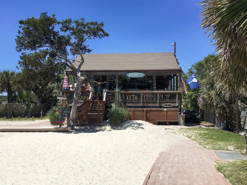 William Hilton - 3 Br Villa