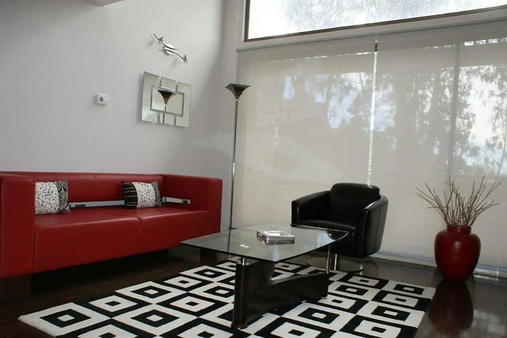 SINGLE RENTAPARTMENT
