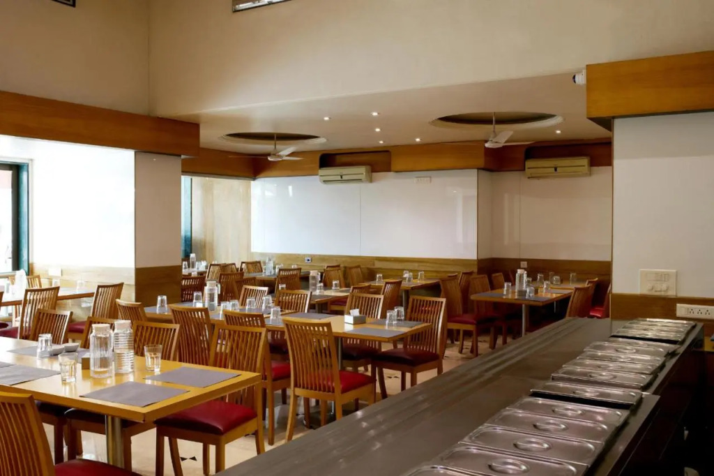 Summer Plaza Resort Mahabaleshwar