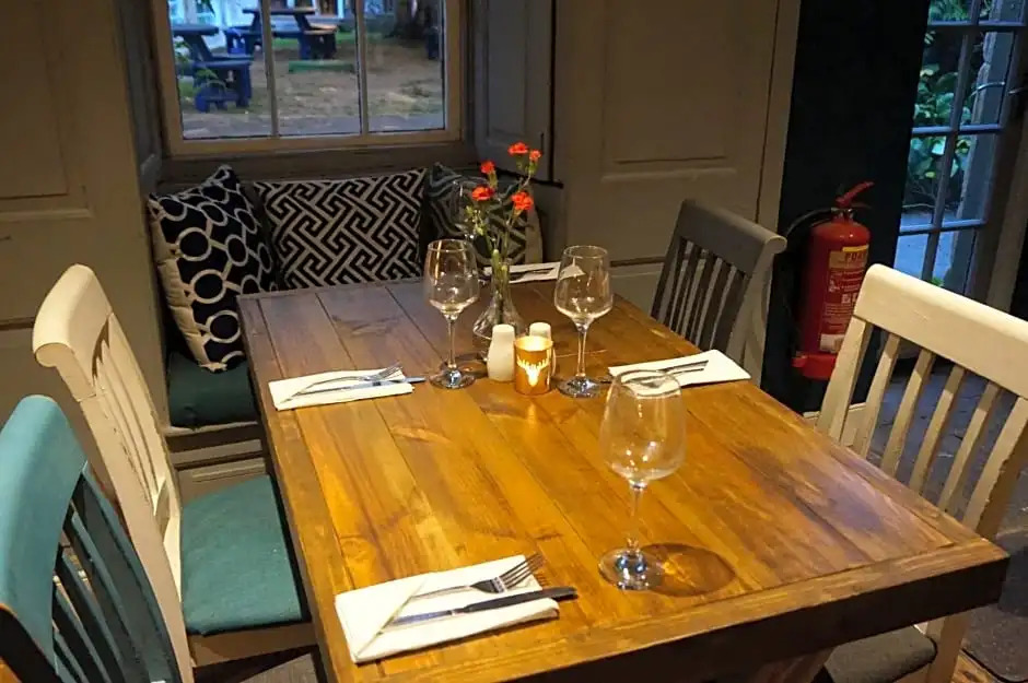 The Barge Inn