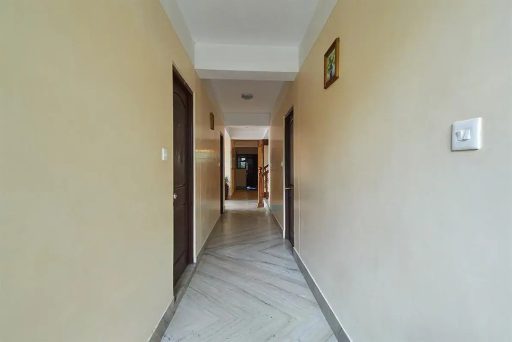 Hotel Royal Residency