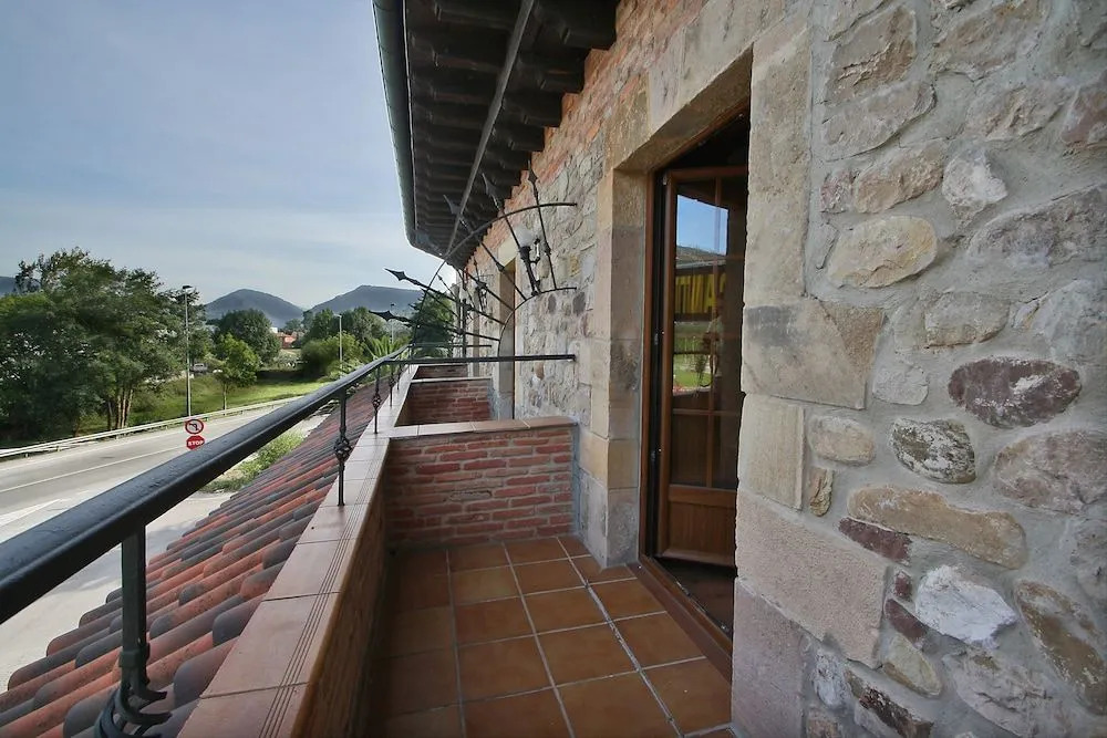 Posada Medieval El Manjon