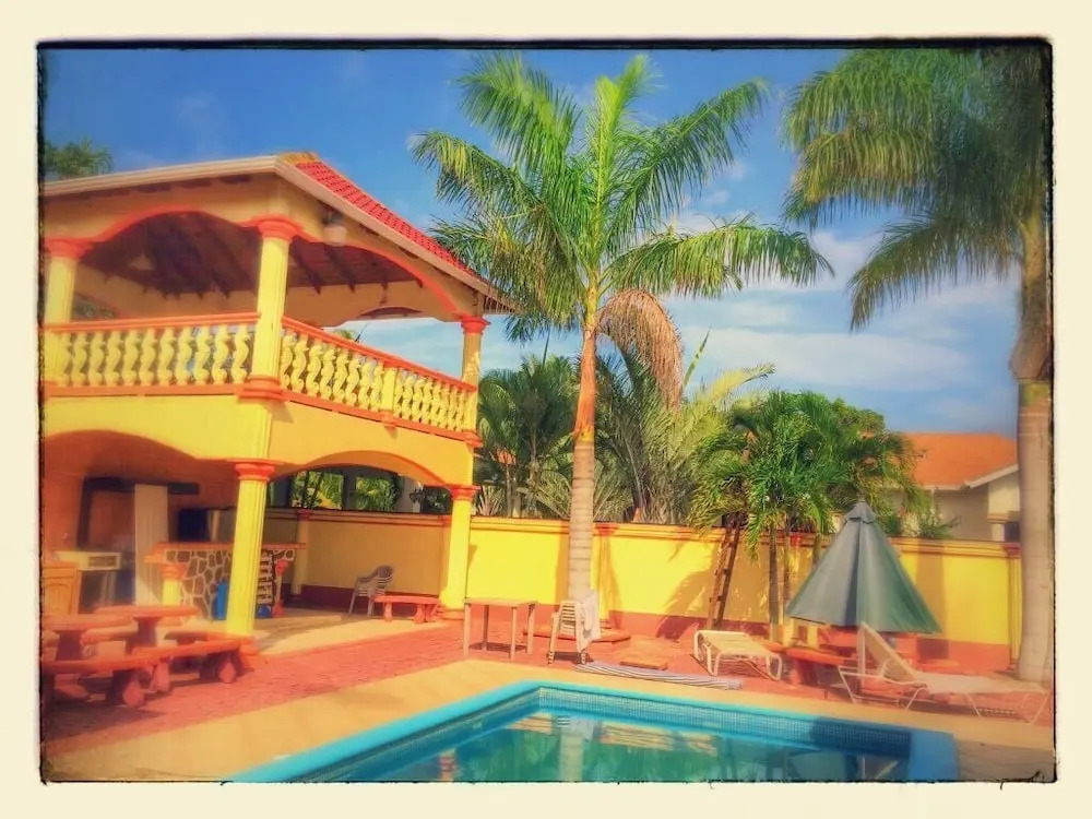 Honduras Shores Plantations