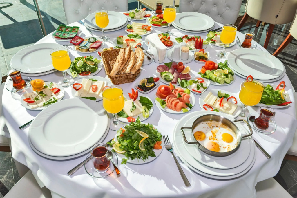 Cevheri's Hotel