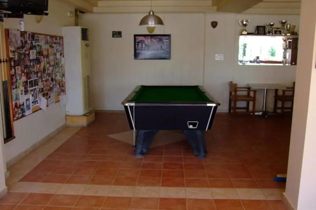 Antonios Hotel